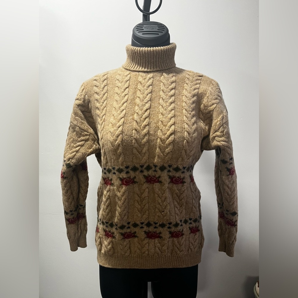 United Colors of Benetton Woman’s Turtle Neck Sweater Roses Size M Made Italy